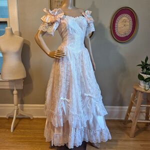 Vintage 80s Flirtations Ball Gown Southern Belle Princess Dress Maxi Lace Pink